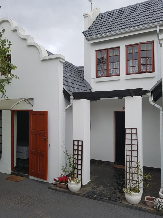 Hiflyerz Guest House Boksburg Exterior foto